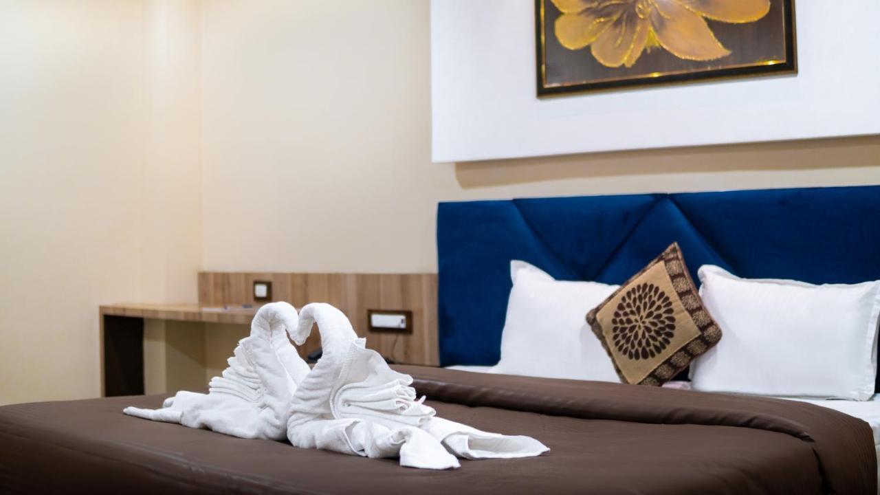 Geet Kavya Inn Бхопал Экстерьер фото