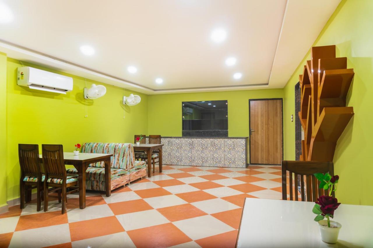 Geet Kavya Inn Бхопал Экстерьер фото
